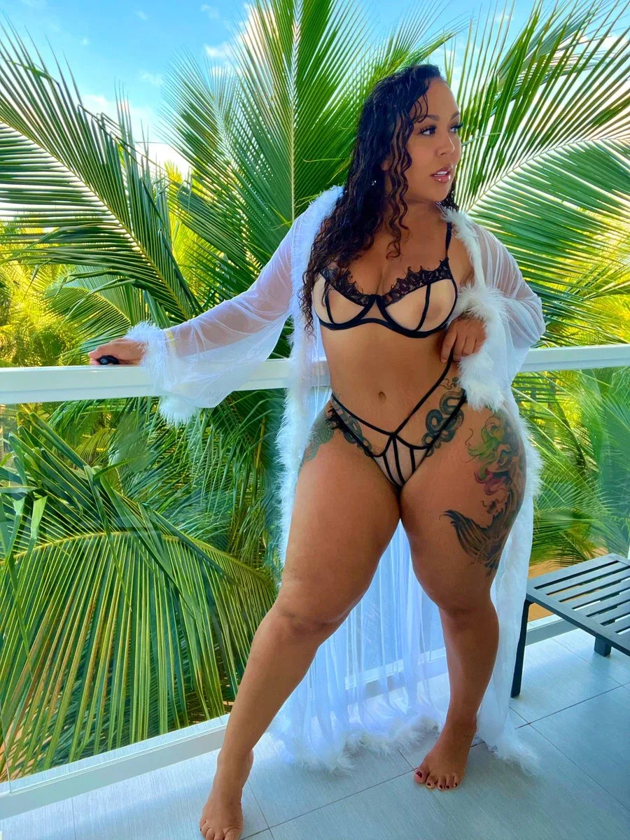 Raven Thick photo 15 — BBW, Brown