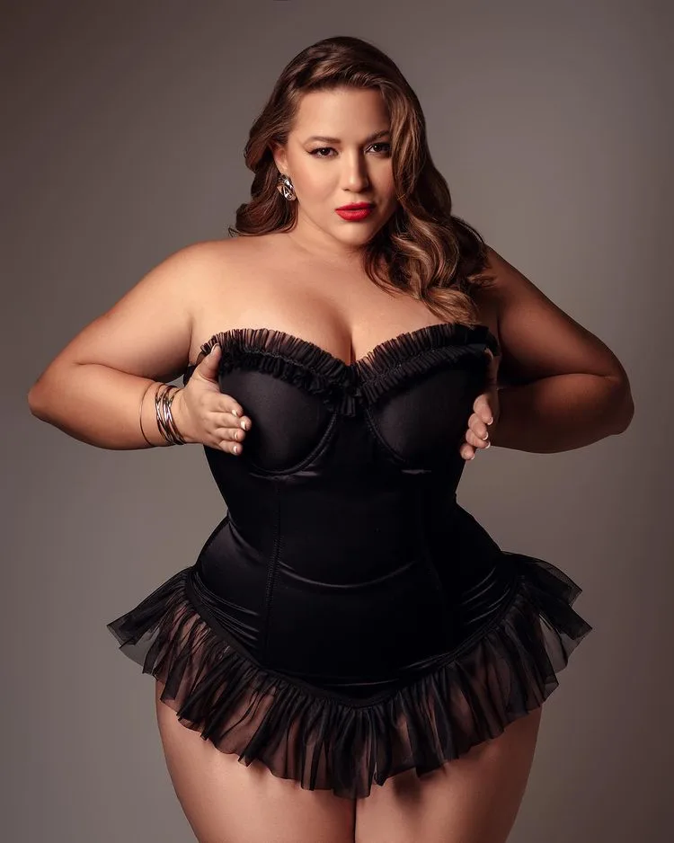 Rayanne Gondim — Plus Size Model, Brazilian