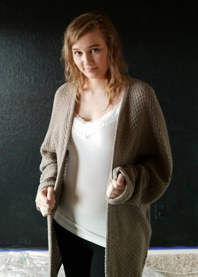 Rebekah Smith photo 16 — Brown, Caucasian
