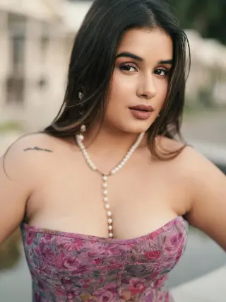 Rhythm Soni photo 12 — Blogger, Glamour Model, Influencer, Indian