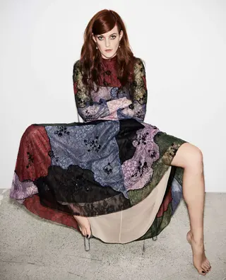 Riley Keough photo 8 — Brown, Average