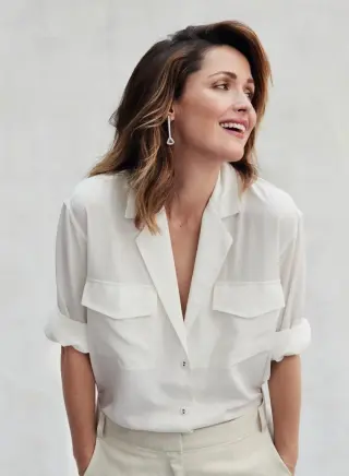 Rose Byrne photo 14 — Auburn, Slim