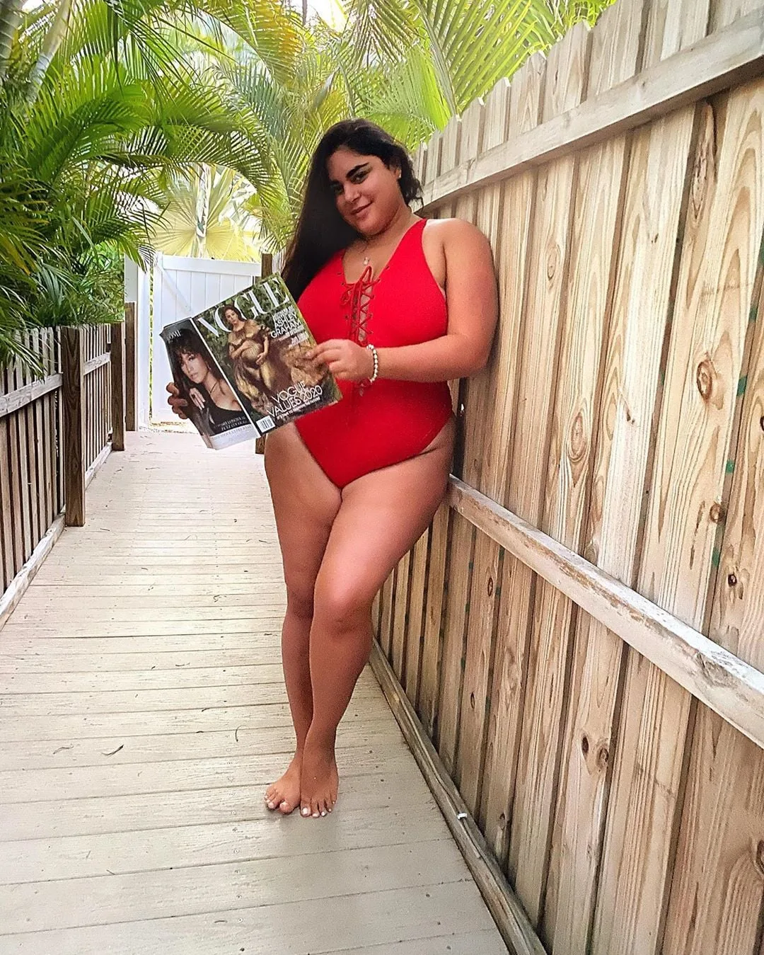 Roxy Earle photo 11 — BBW, Fashion Designer, Plus Size Model, Reality TV Star