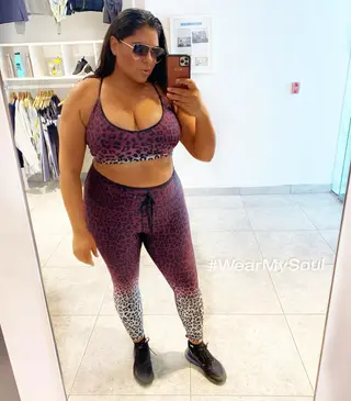 Roxy Earle photo 17 — BBW, Fashion Designer, Plus Size Model, Reality TV Star