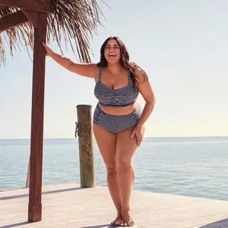 Roxy Earle photo 7 — Canadian, BBW