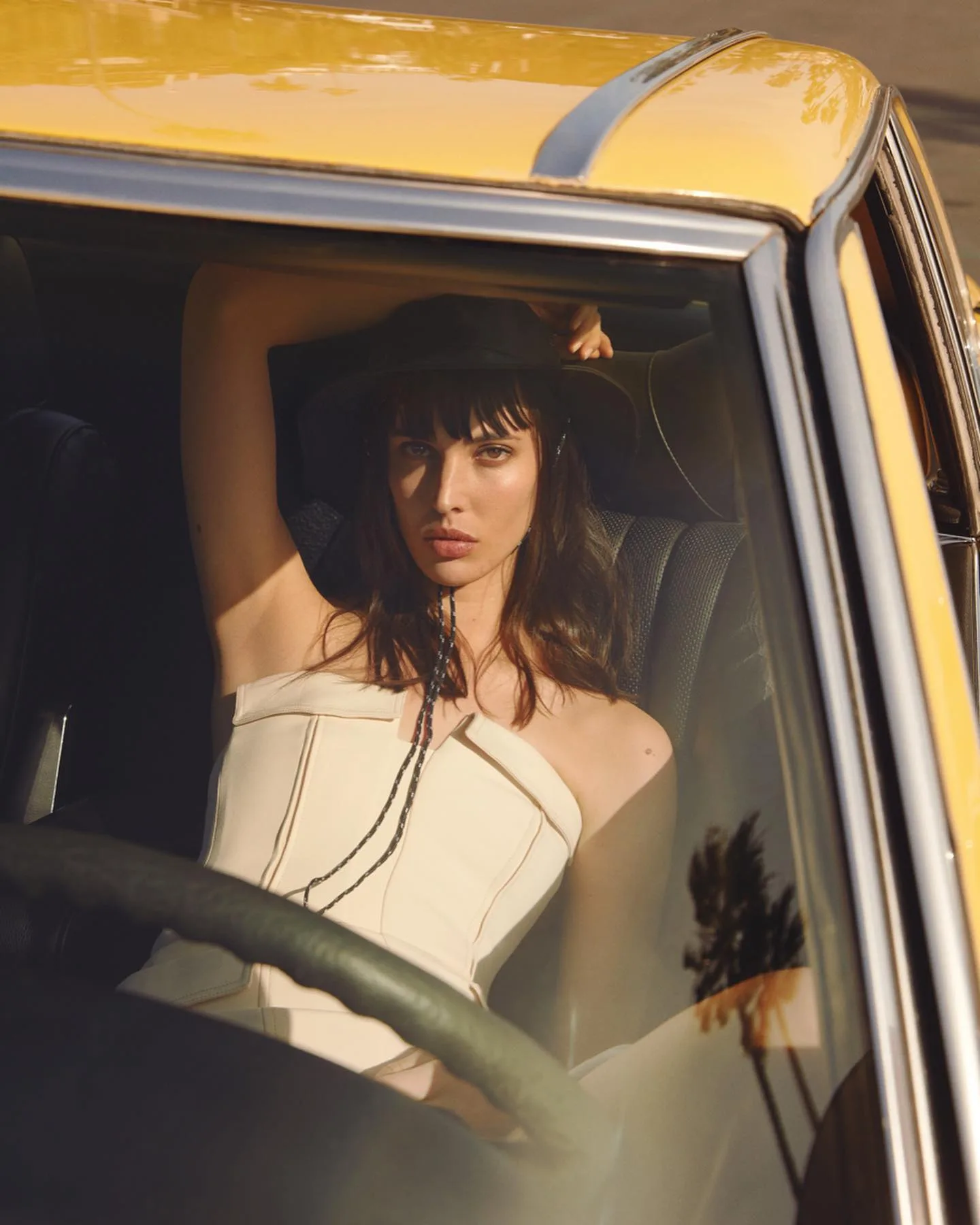 Ruby Aldridge photo 9 — Slim, Brown