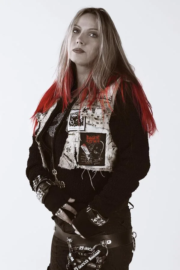 Sabina Classen — Musician: Singer, German
