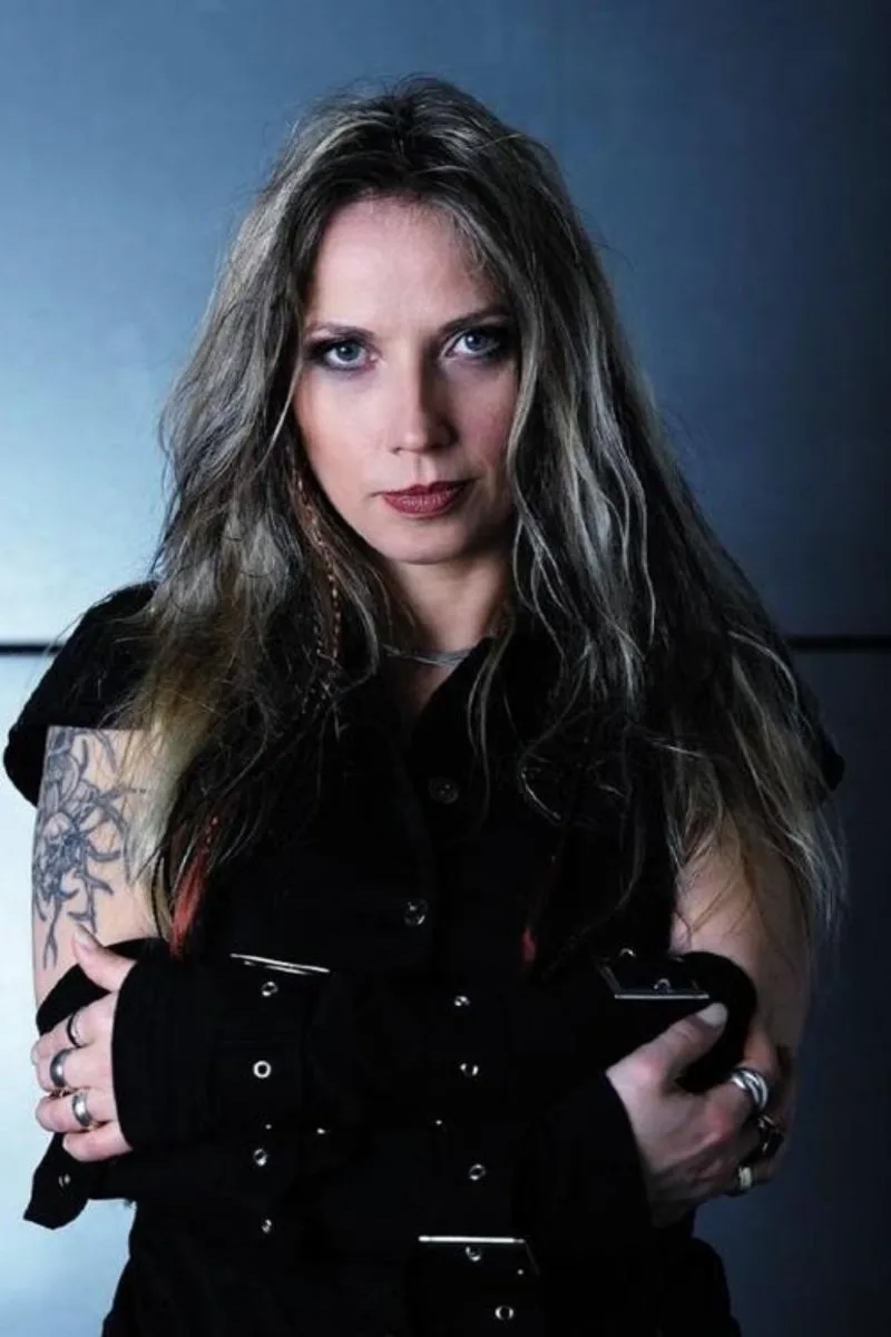 Sabina Classen photo 4 — German, Caucasian