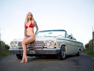 Sabina Kelley photo 18 — Brown, Caucasian