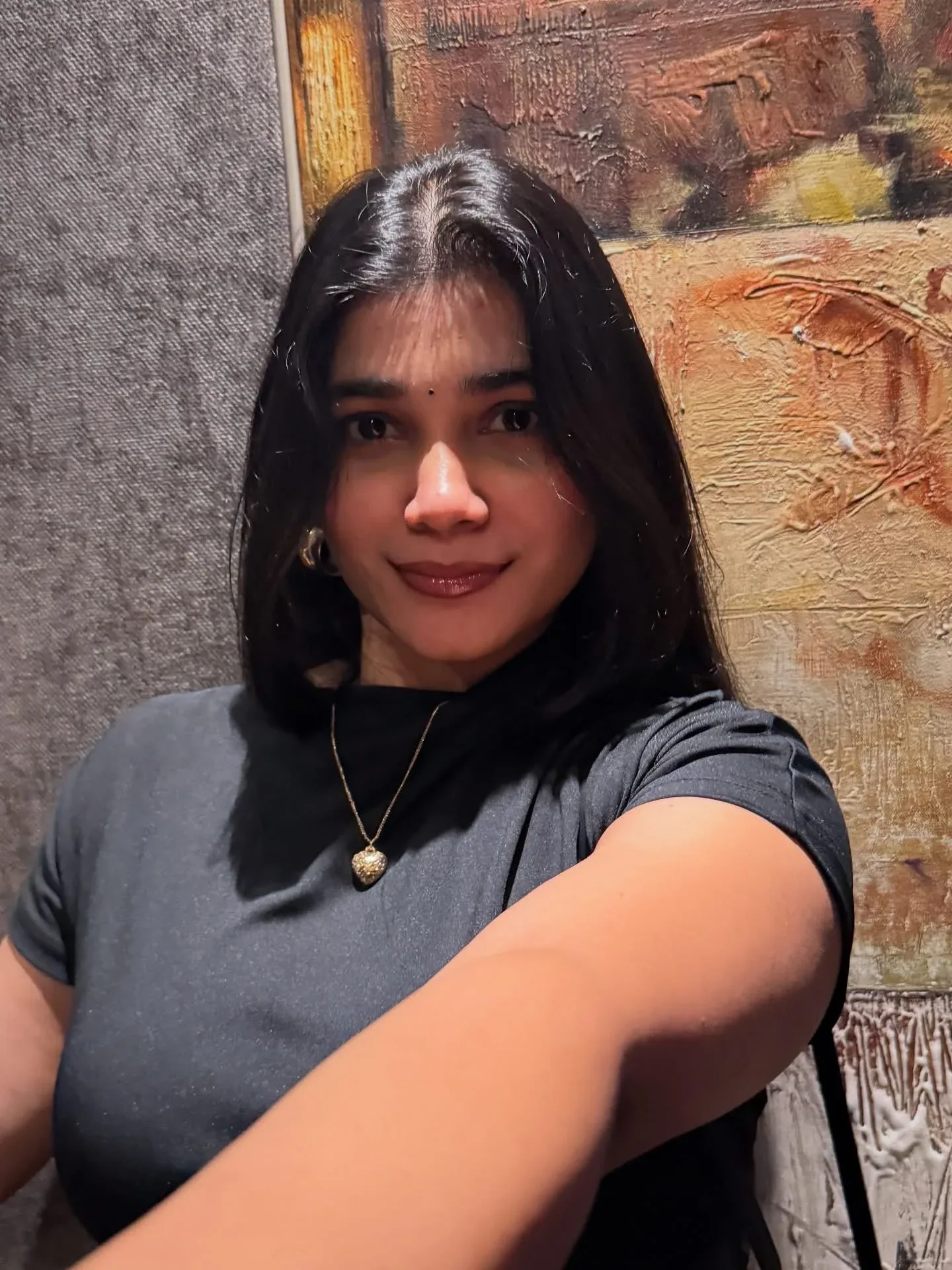 Sadhana Naidu photo 9 — Average, Brown