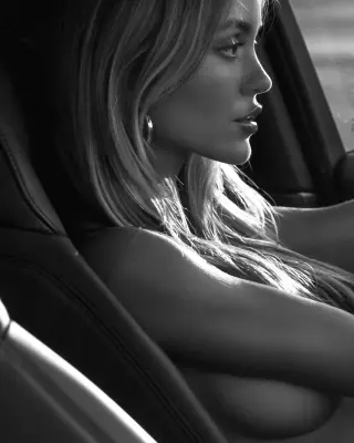 Sadie Nelson photo 18 — Glamour Model, Playboy Model, American
