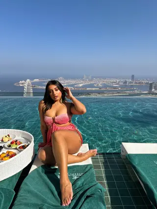 Saima Salma photo 11 — Middle Eastern, Content Creator (Non-Adult), Glamour Model, Influencer