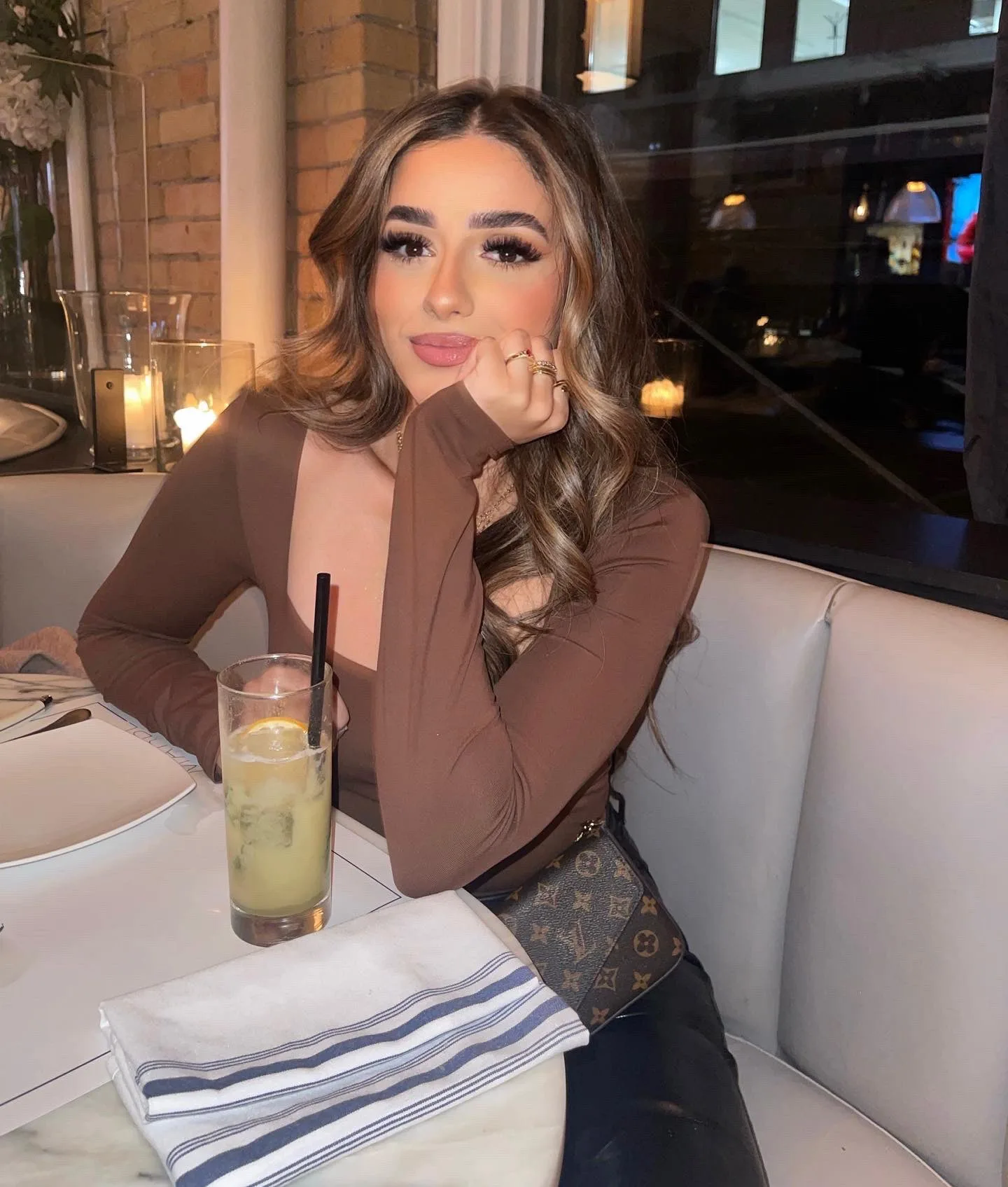 Saleenerz photo 14 — Brown, Middle Eastern