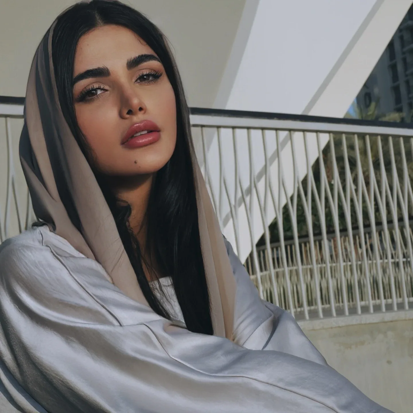 Sama Zakeri photo 14 — Brown, Athletic