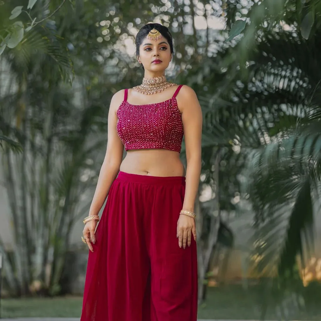 Sanam Shetty photo 19 — Indian, Black