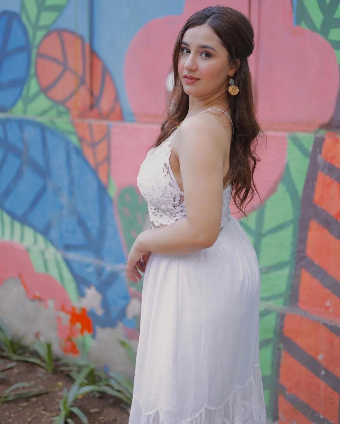 Sanaya Pithawalla photo 2 — Black, Chubby