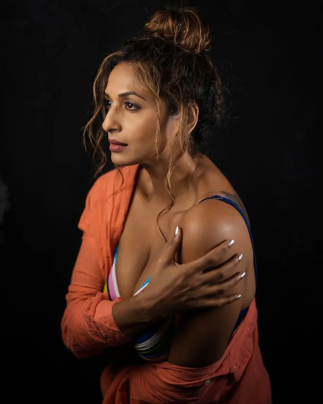 Sandhya Shetty photo 7 — Indian, Black