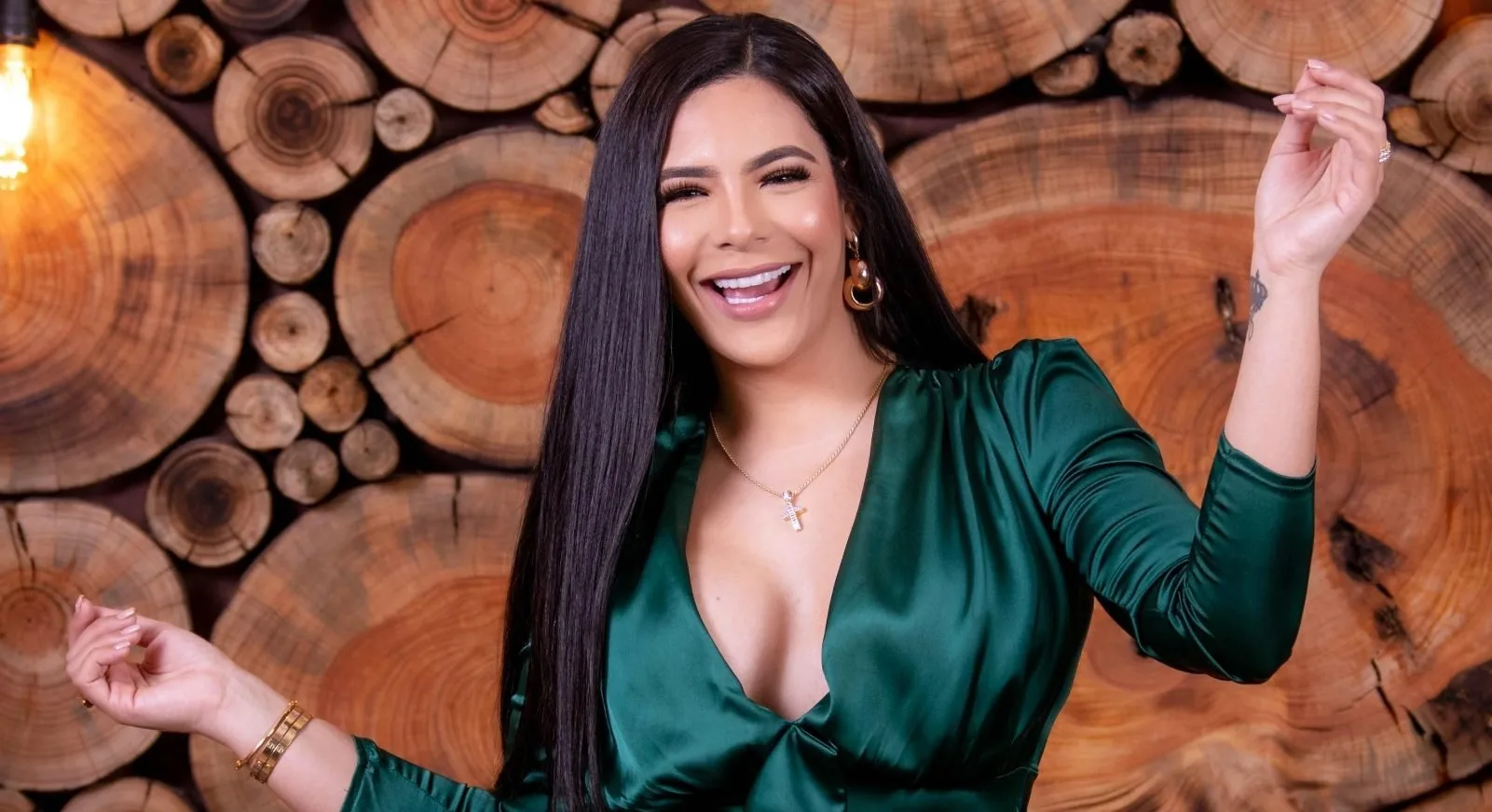 Sandra Berrocal — Centerfold, TV Host, Dominican