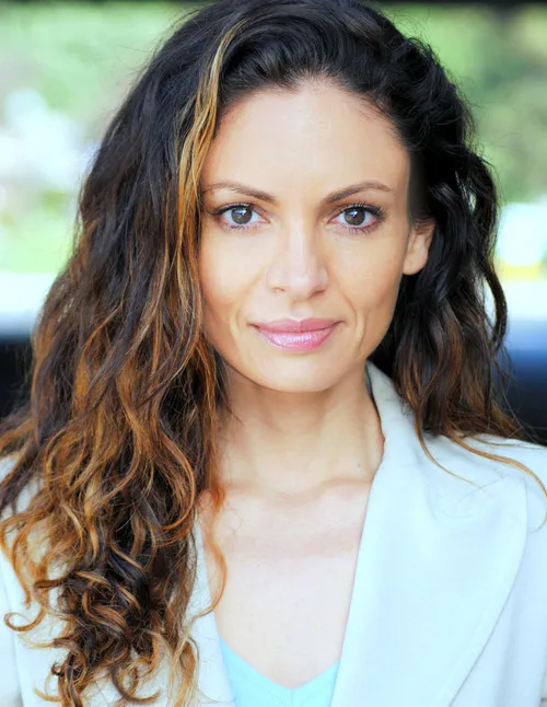 Sandra Luesse photo 15 — Caucasian, Actress