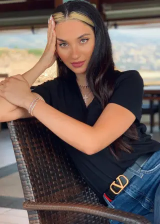 Sandy Tabet photo 11 — Middle Eastern, Beauty pageant contestant