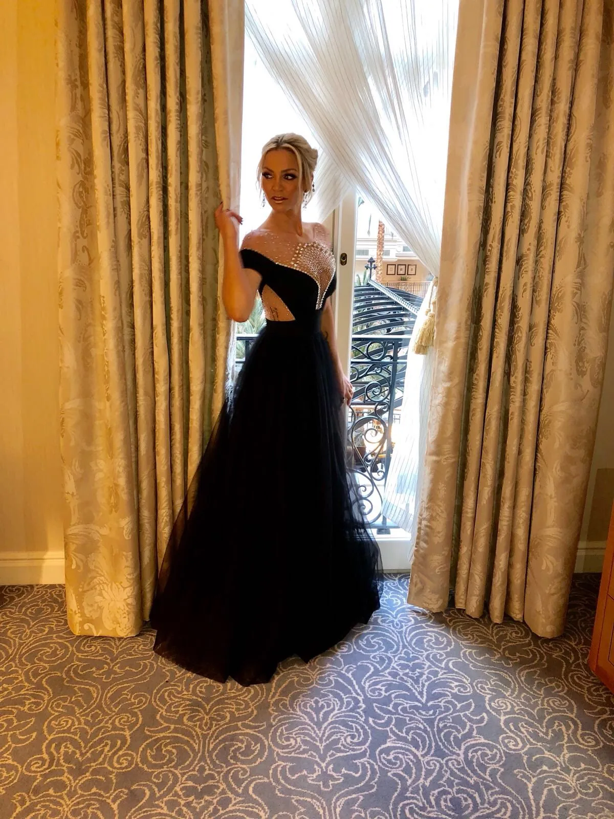Sarah Harding photo 4 — Blue, Caucasian