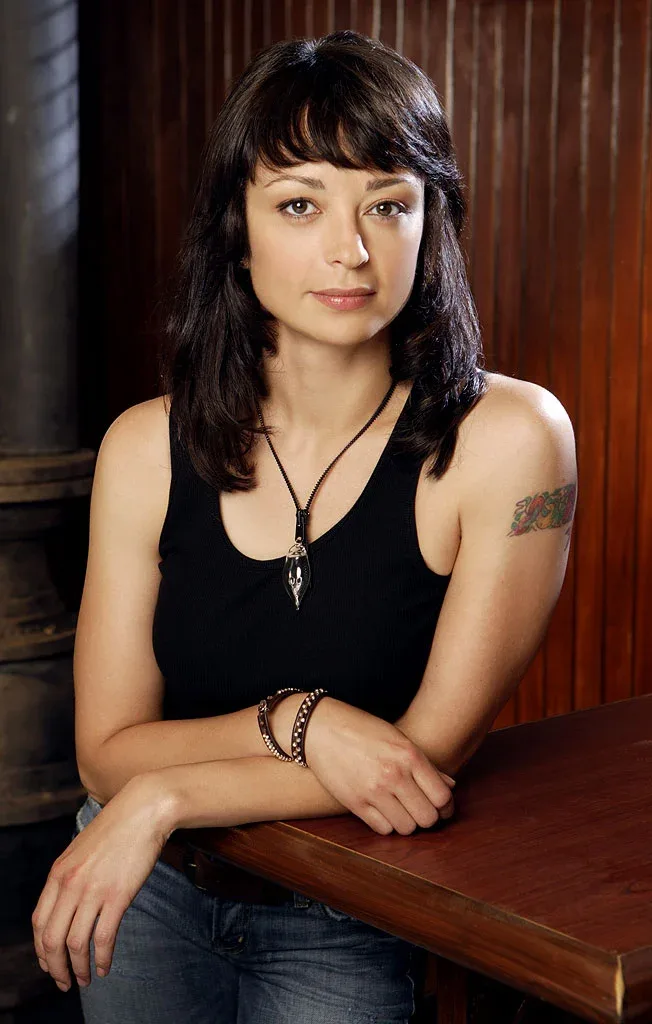 Sarah Strange photo 1 — Canadian, Brown