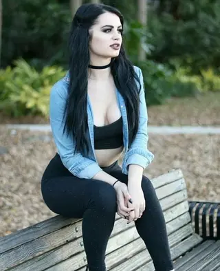 Saraya-Jade Bevis photo 14 — Black, Athletic