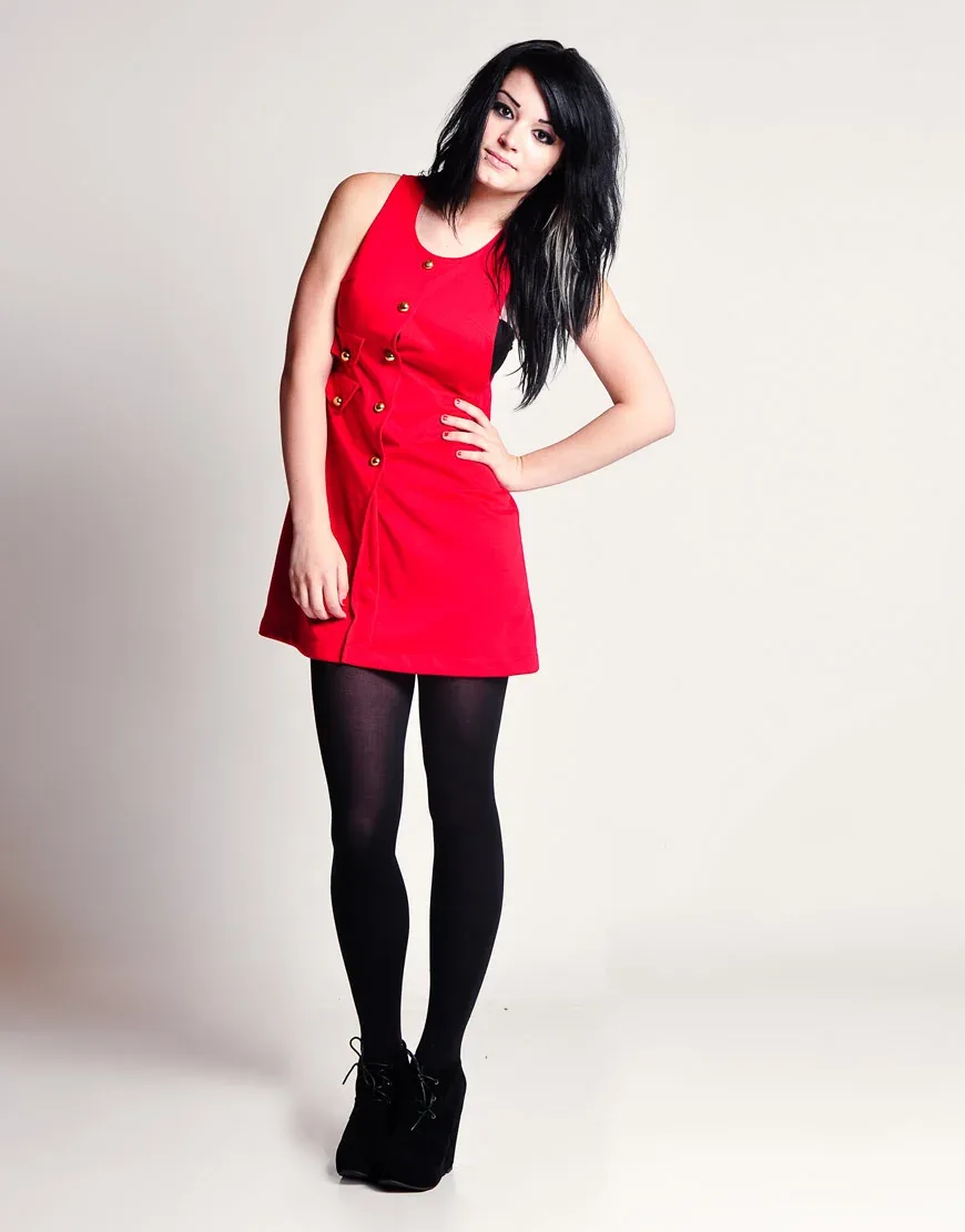 Saraya-Jade Bevis photo 2 — Black, Athletic