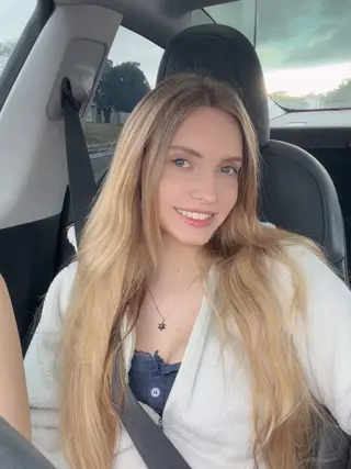 Sarinaruu photo 6 — ASMR Star, Camgirl, Influencer, Porn Star, YouTuber, American