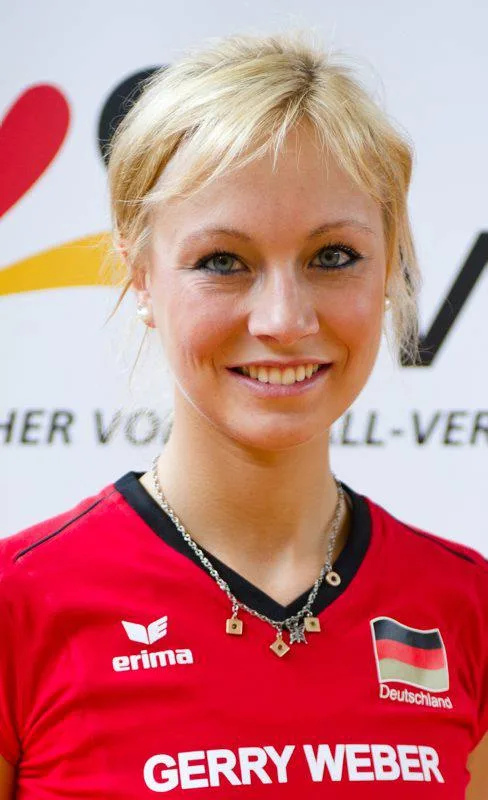 Saskia Hippe photo 6 — Sportswoman: Volleyball Player, German