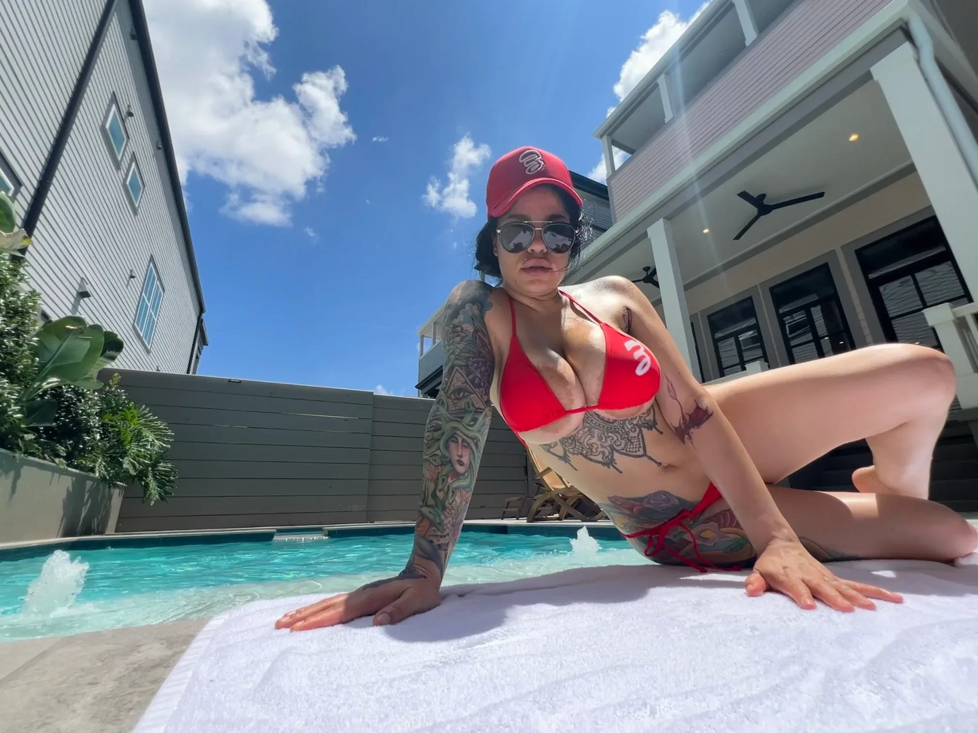 Savana Ginger photo 11 — Mixed-race (primarily Latin), Adult Model, MILF Porn Star (former)