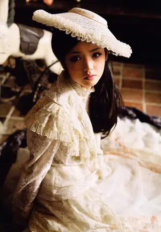 Sayumi Michishige photo 17 — Asian, Actress, Gravure Idol, Model, Musician, Musician:  J-pop Idol