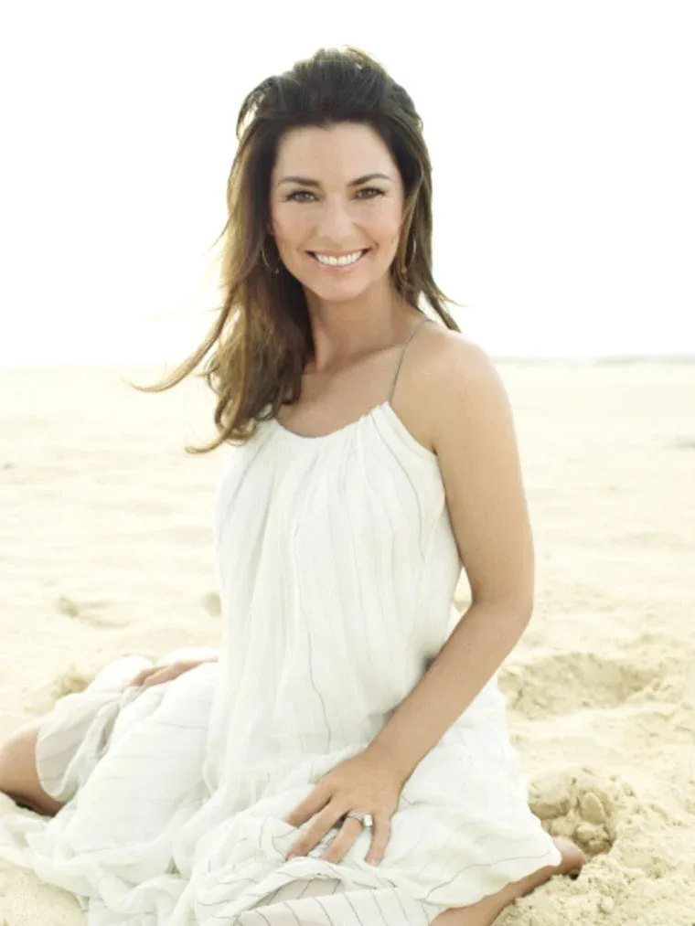 Shania Twain photo 6 — Actress, Musician, Musician: Country Singer, Canadian