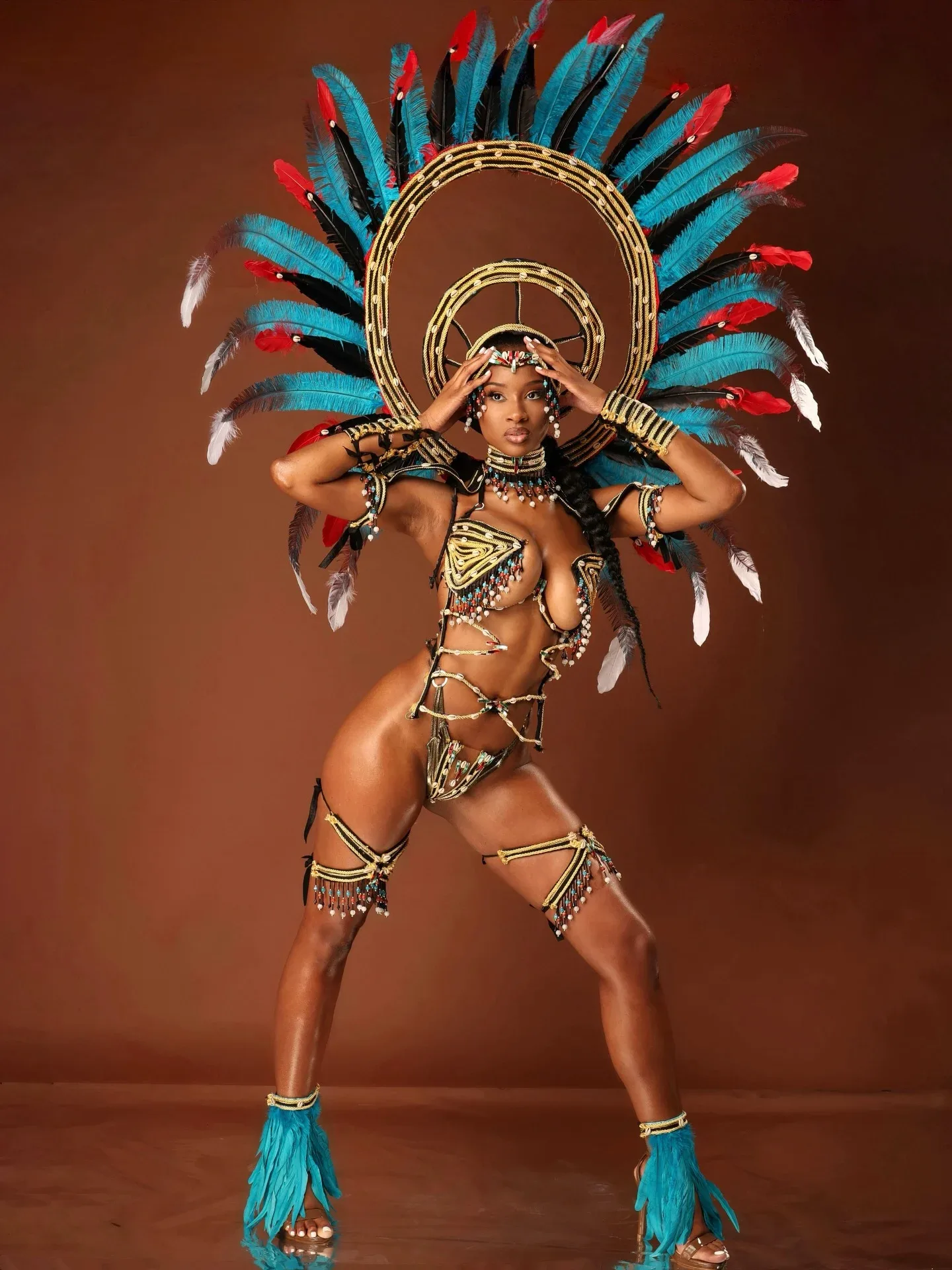Shawn Jewel photo 9 — Slim, Brown