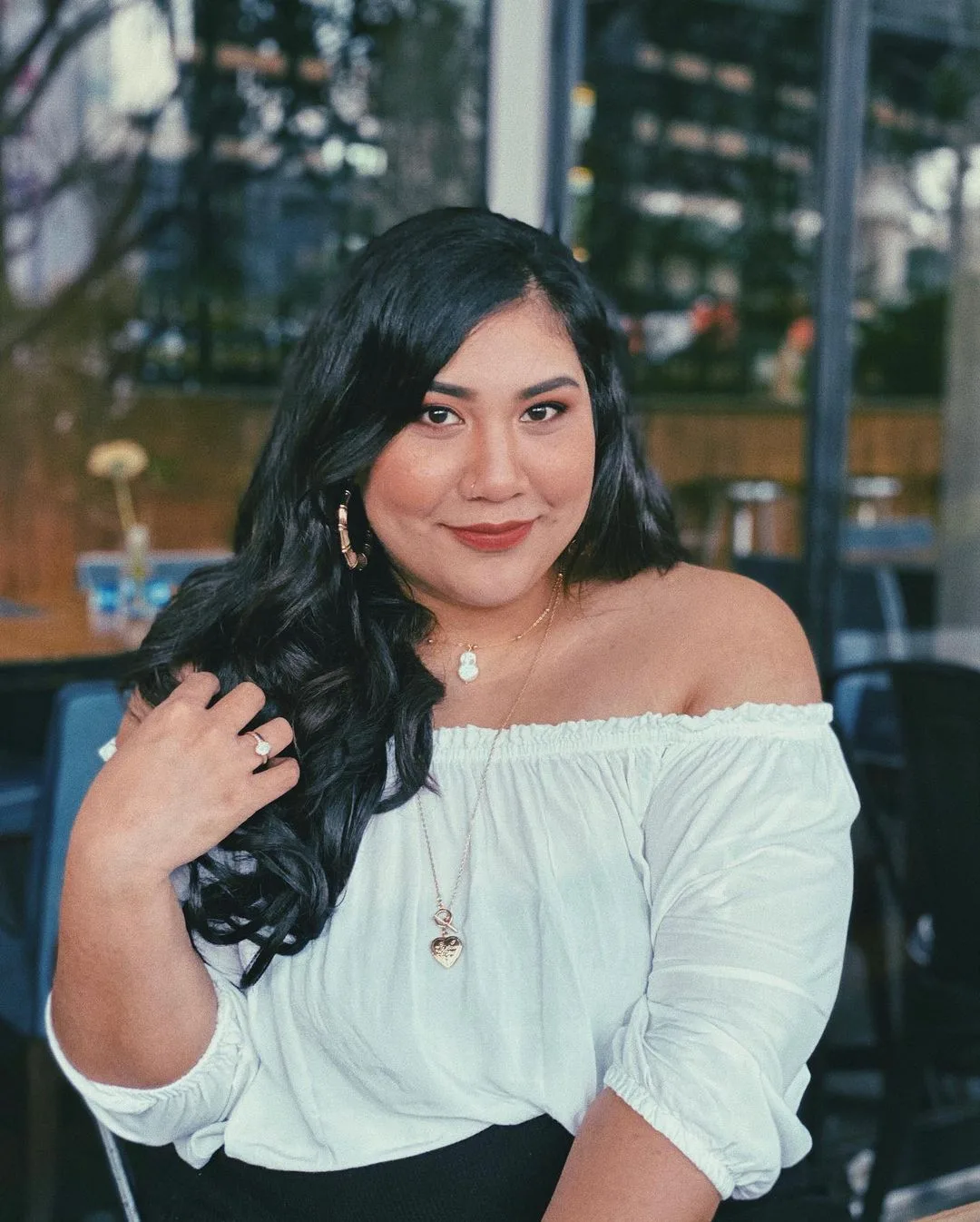 Shazlin Shaharudin photo 3 — Asian, Plus Size Model