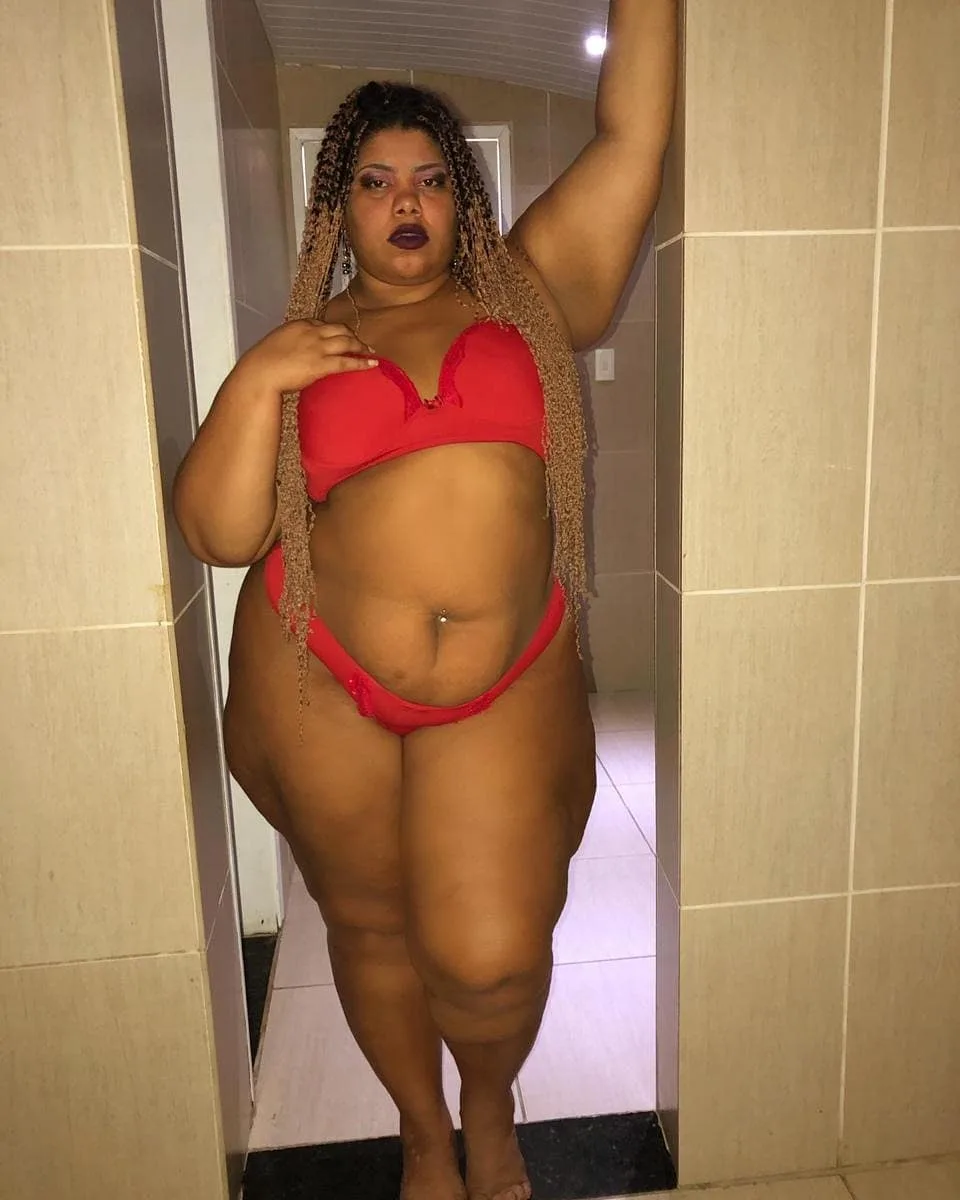 Sheila Oliveira photo 3 — BBW, Brown