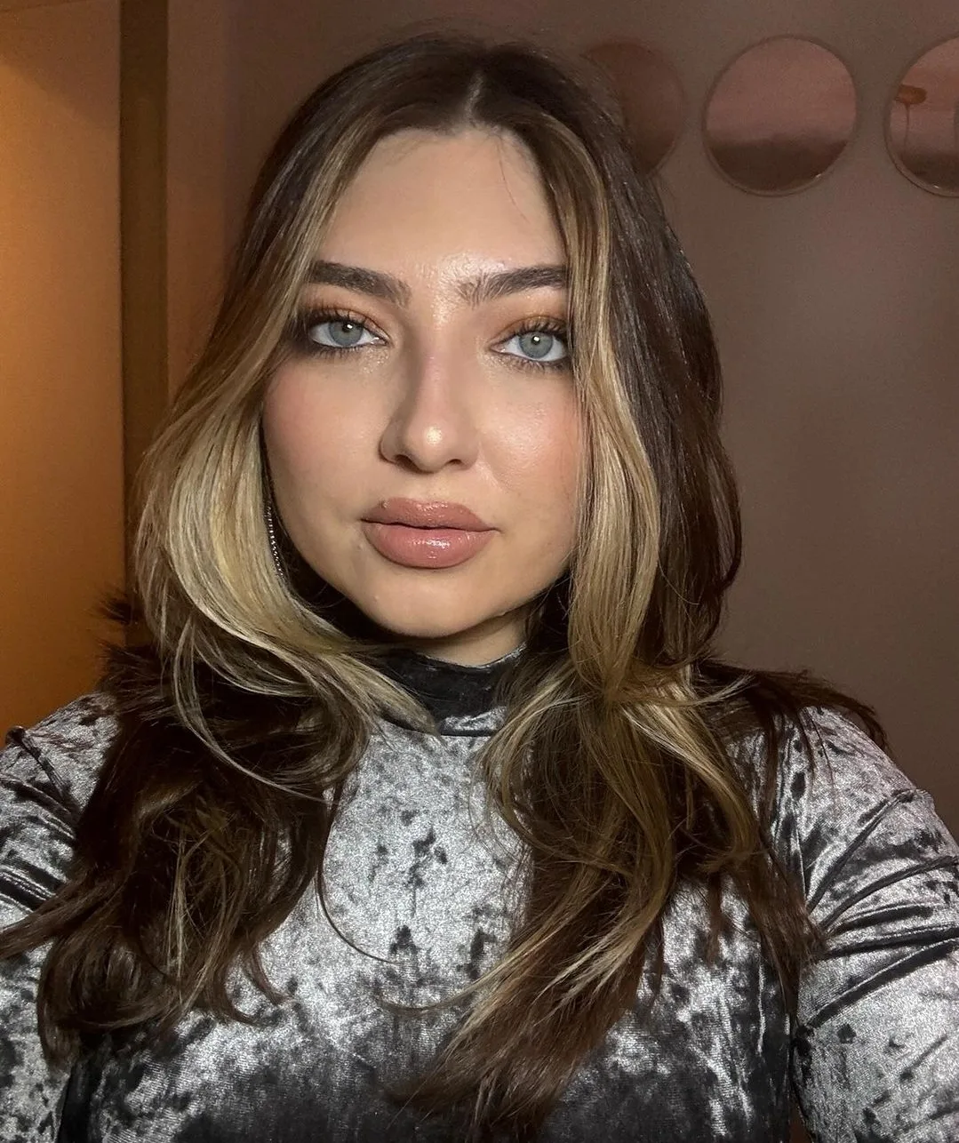 Shelby Young photo 18 — Activist, Actress, Director, Influencer, TikTok Star, Voice Actress, YouTuber, American