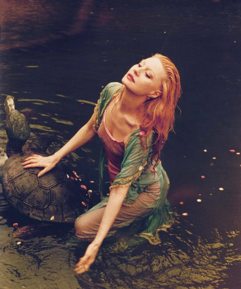Shere Hite photo 5 — Caucasian, Model (former), Writer