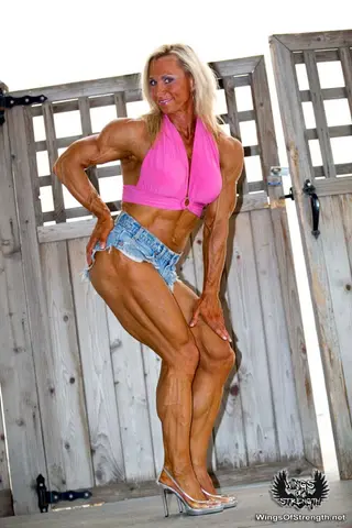 Sherry Smith photo 16 — American, Blonde