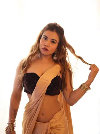 Shikha Sharma photo 13 — Indian, Black