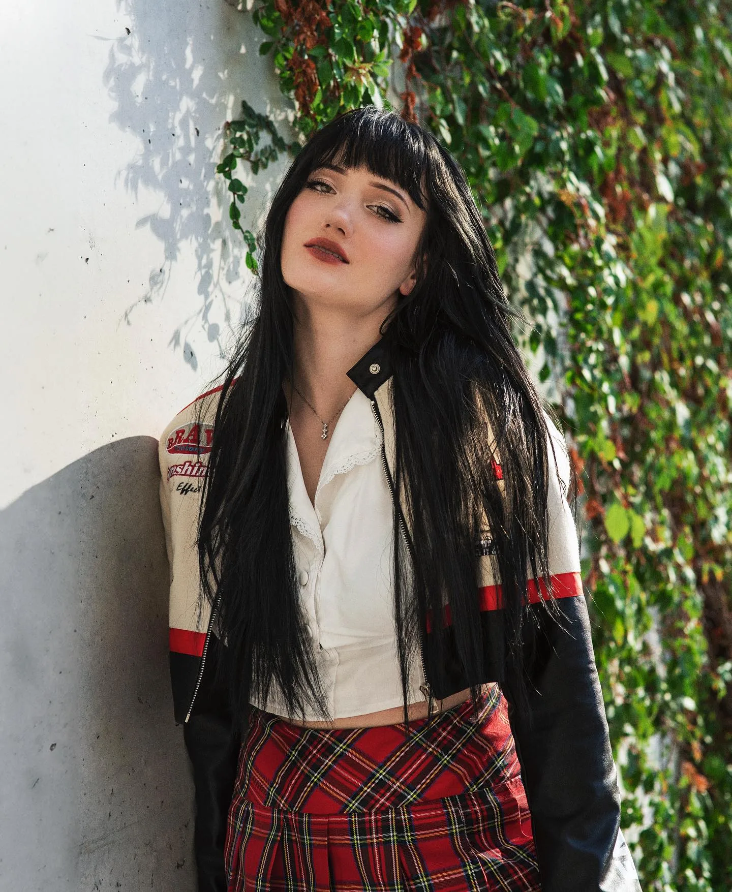 Shirashiraonthewall photo 11 — Caucasian, Influencer, YouTuber