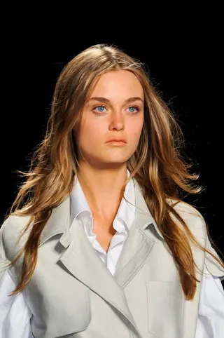 Signe Rasmussen photo 7 — German, Brown