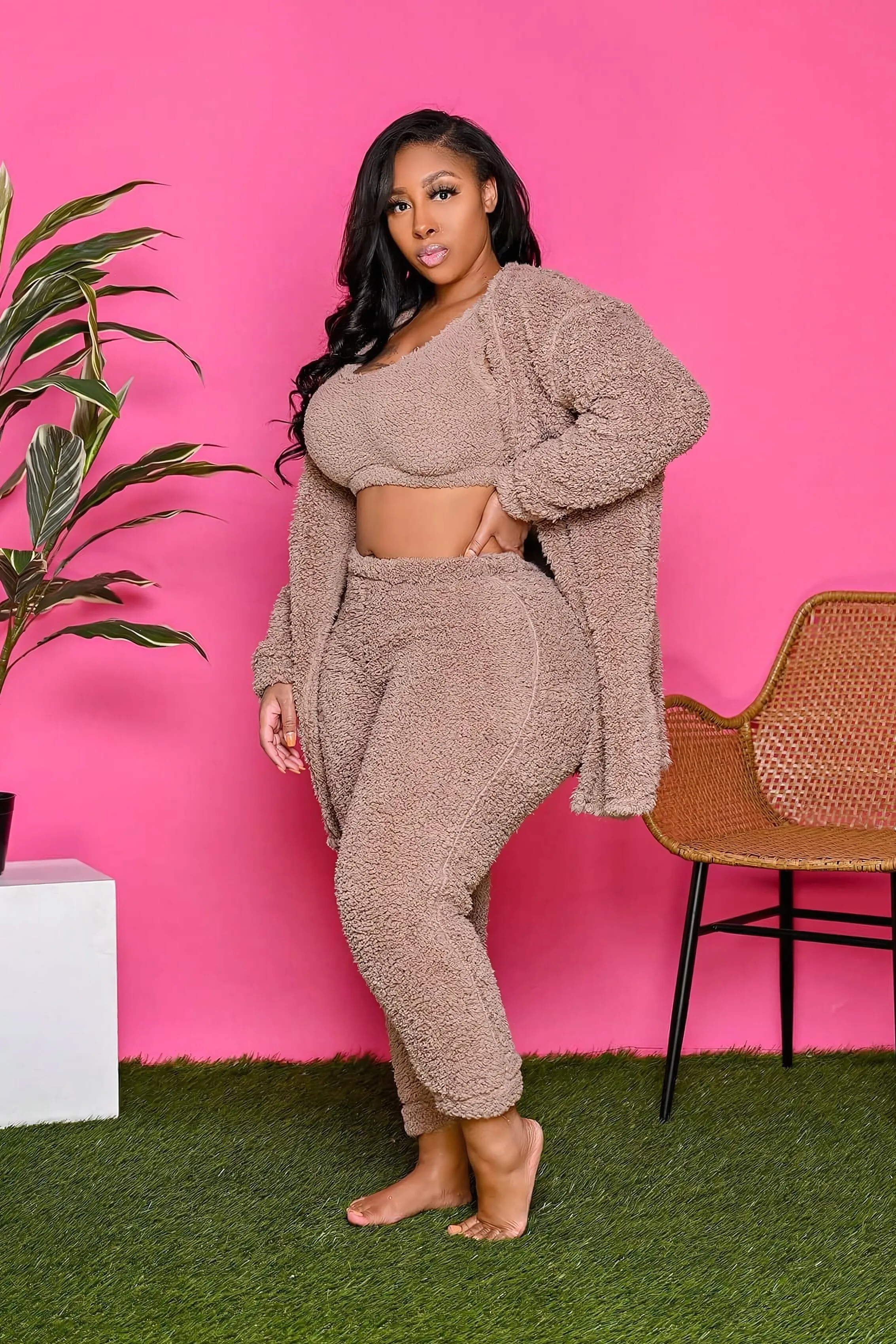 Simone Moore photo 18 — Beautician, Business Woman, Plus Size Model, American