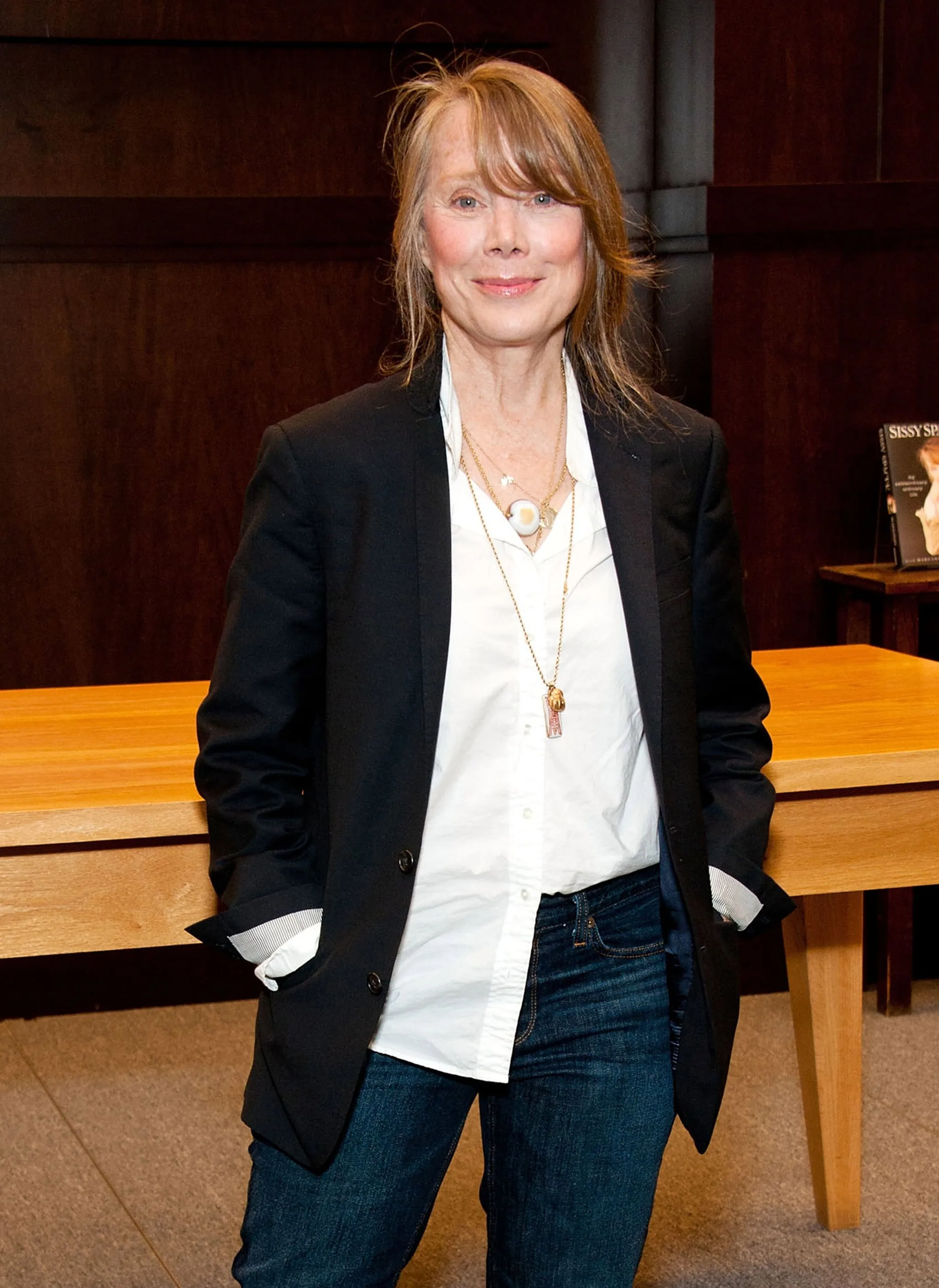 Sissy Spacek photo 3 — Slim, Green