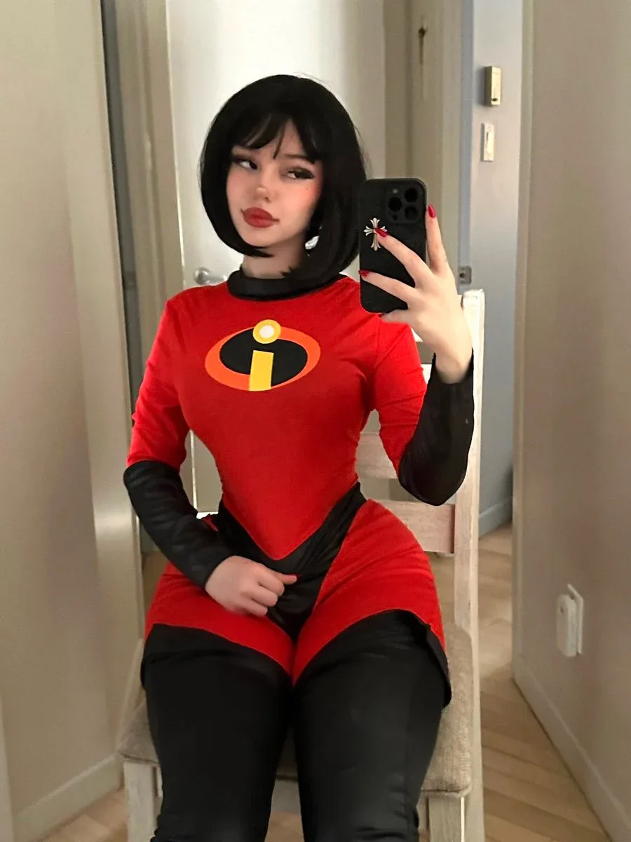 Skirby — Adult Model, Cosplayer, Gamer, Model, TikTok Star, Canadian