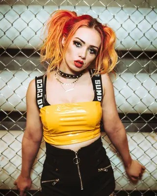 Skye Sweetnam photo 16 — Blue, Caucasian