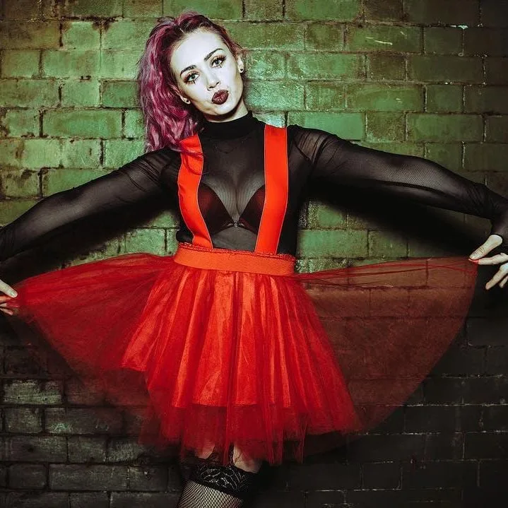 Skye Sweetnam photo 6 — Director, Musician, Canadian