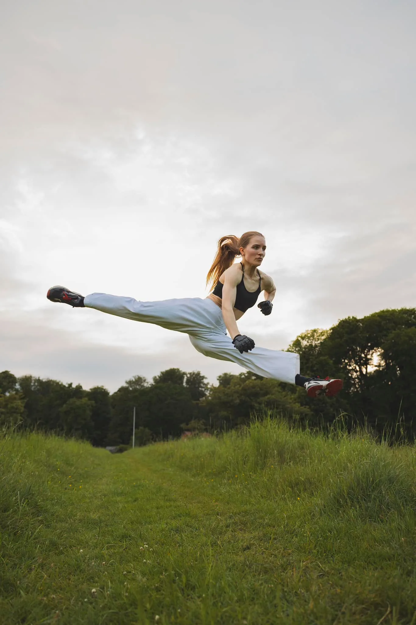Sofia Mathilde photo 10 — Green, Caucasian