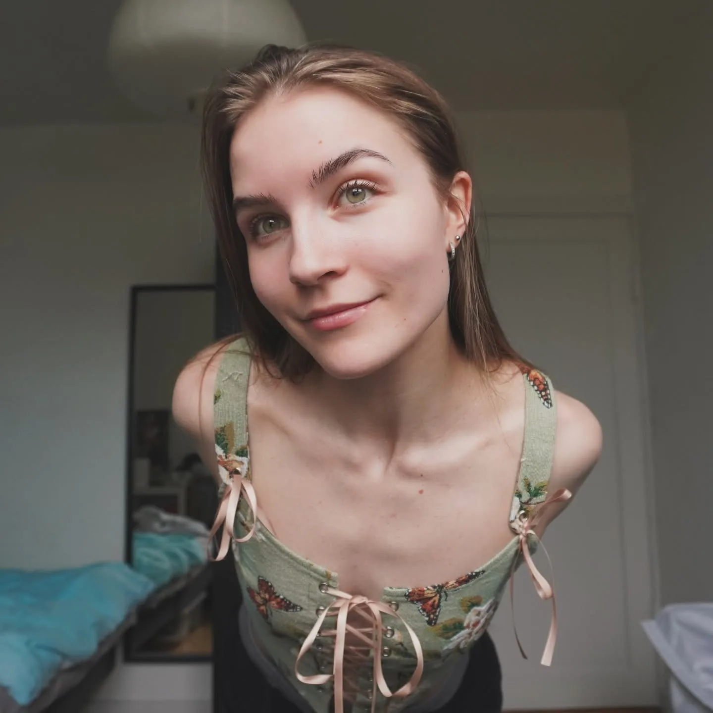 Sofia Mathilde photo 16 — Green, Caucasian