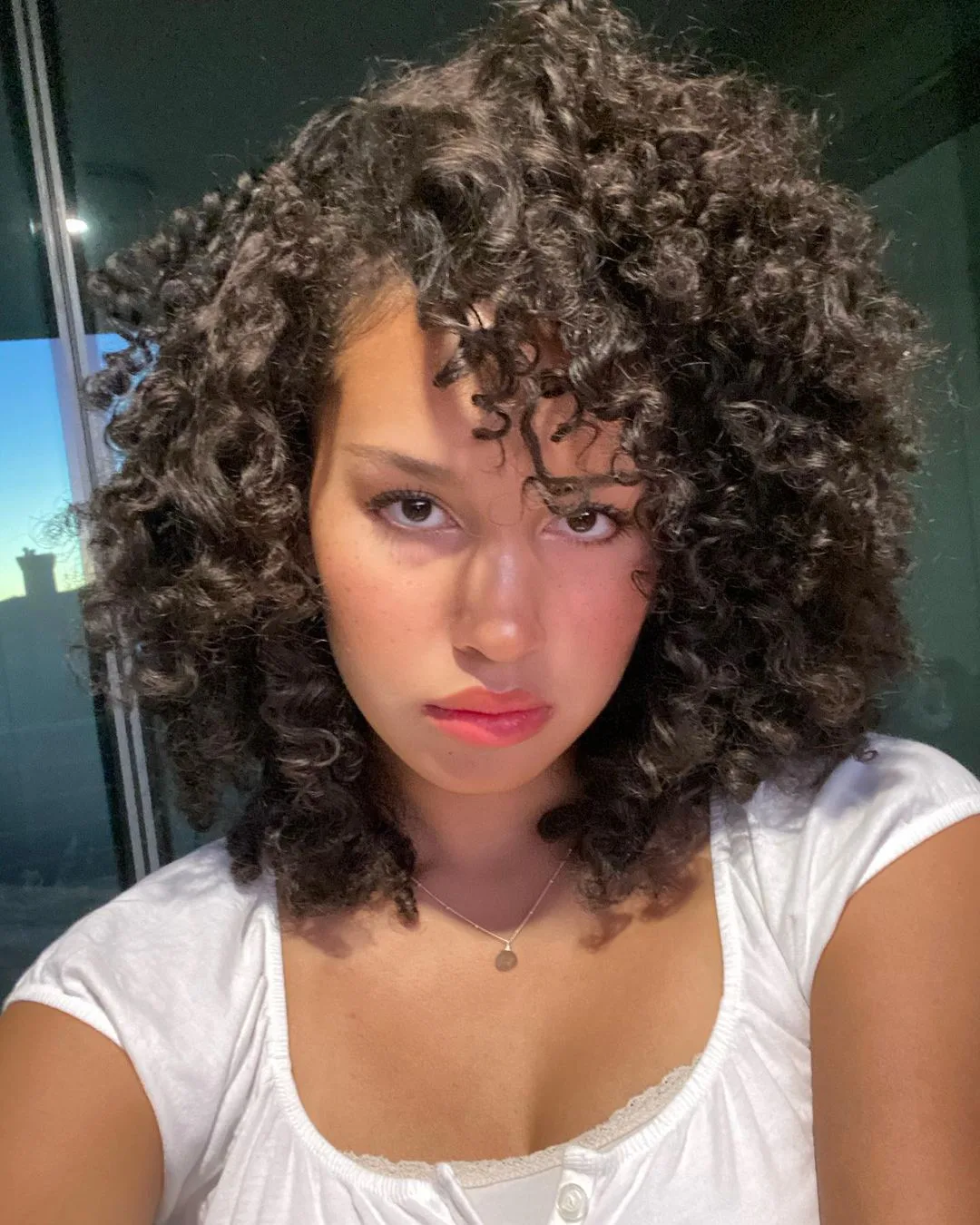 Sofia Wylie photo 4 — Brown, Mixed-race